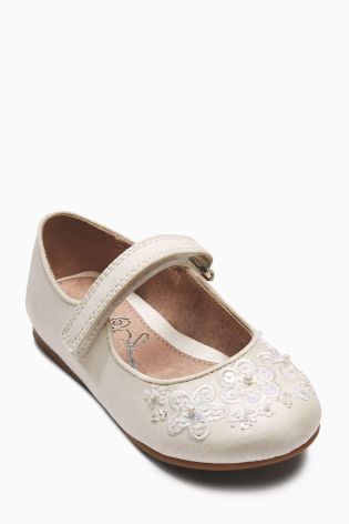 Ivory Bridesmaid Shoes (Younger Girls)
